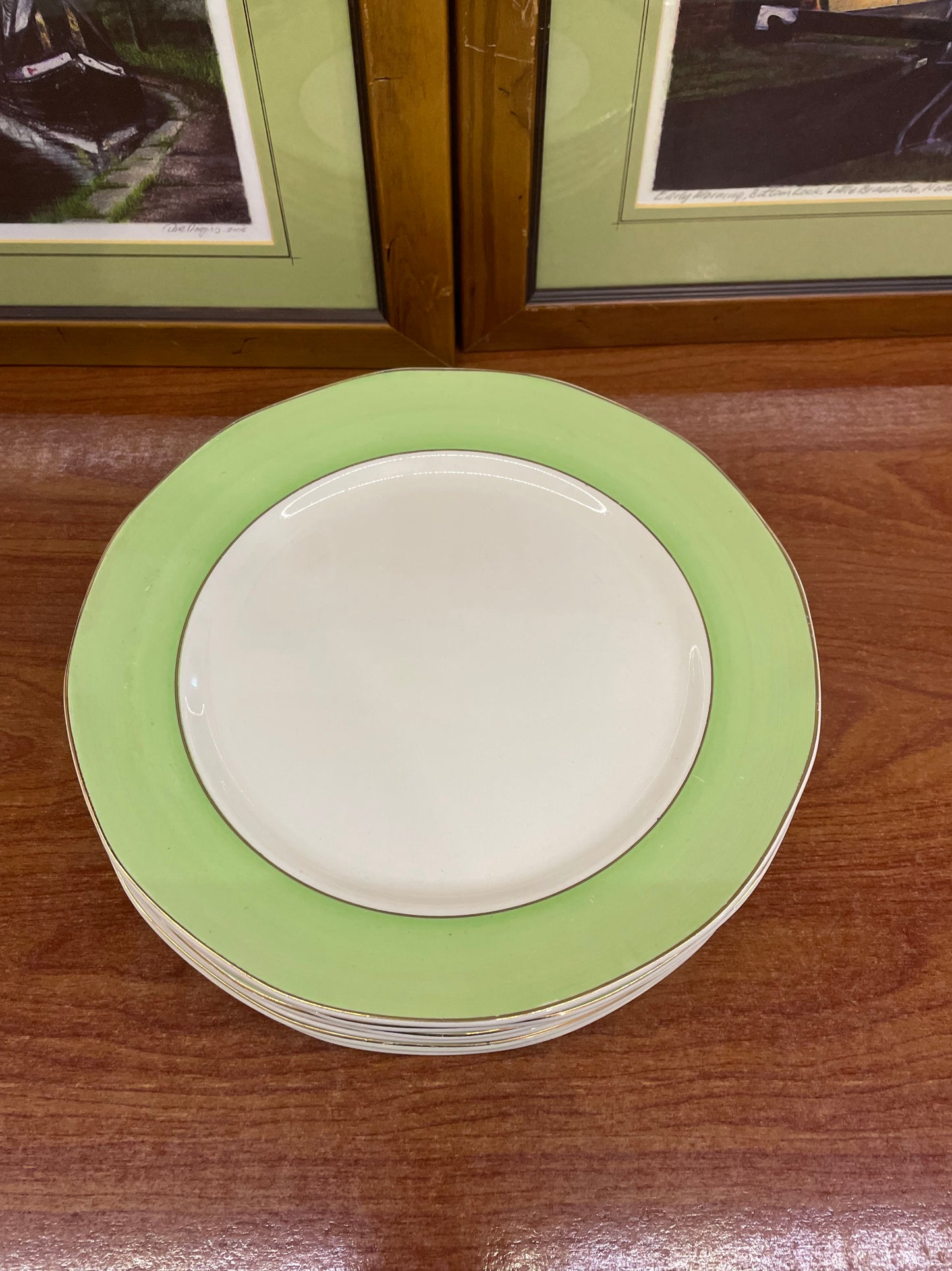 Set of 6 Pytex lime green dinner plates, Royal Tudor Ware England, Oven Safe, Porcelain