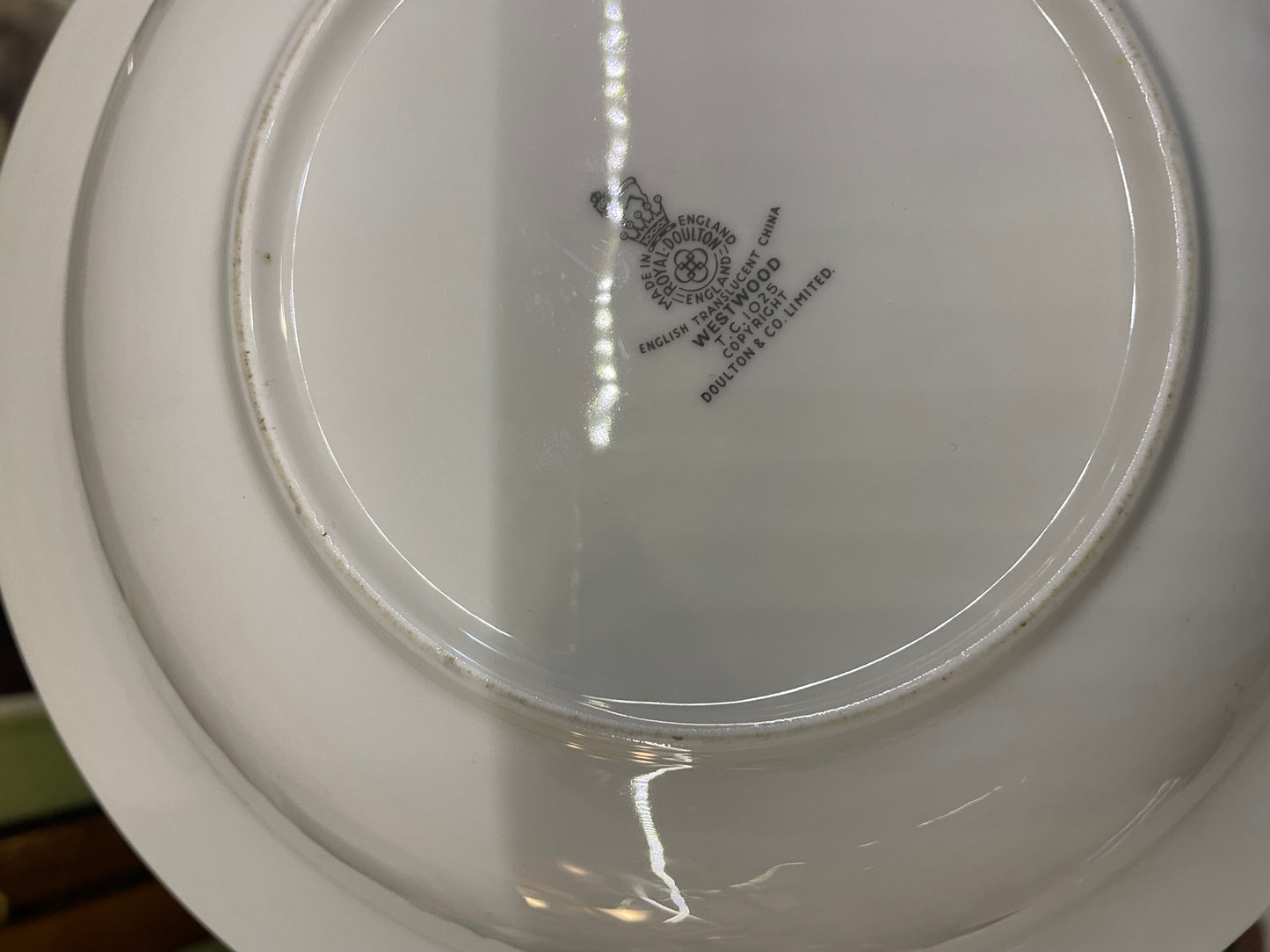 Royal Doultan “ larchmont” collections tureen , England