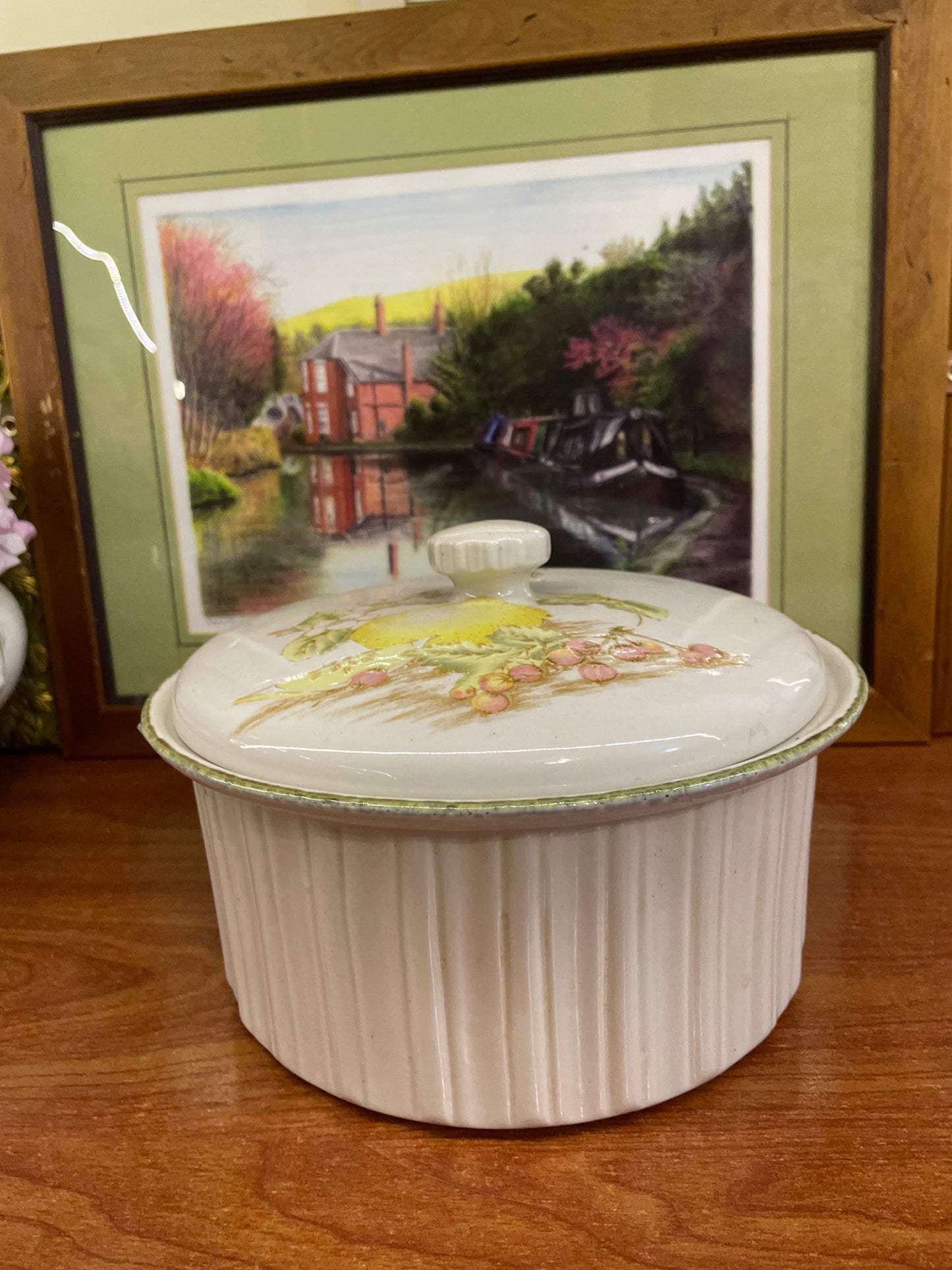 Porcelain casserole dish, Large bowl with lid, ceramic, oven safe, England