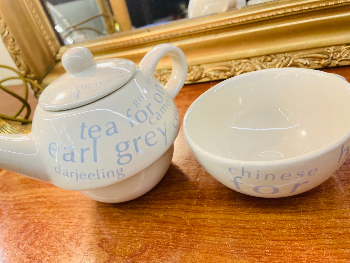 Fine ceramic tea-for-one teapot ,England