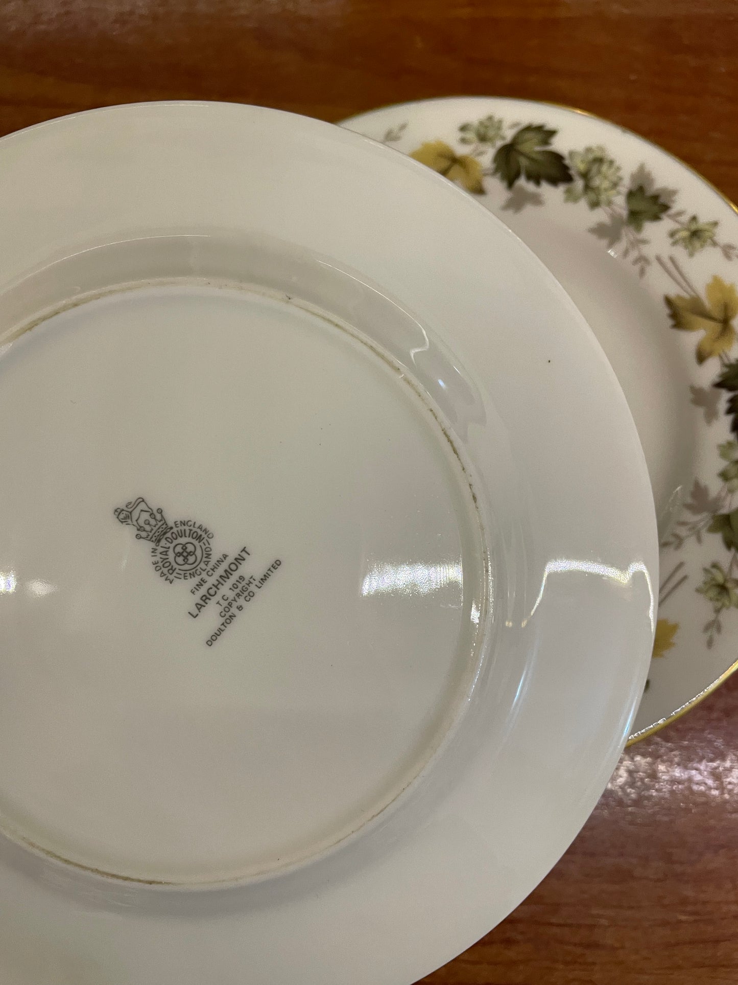 Set of 9 Royal Doultan “ larchmont” collections quarter plates , England