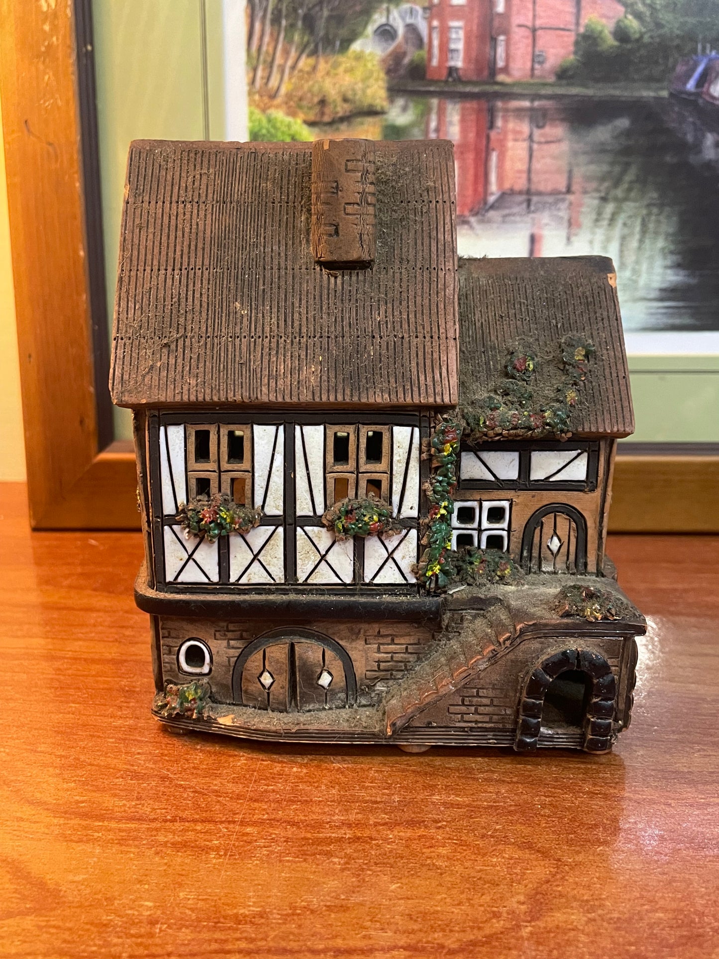 Vintage ceramic french cottage candle house