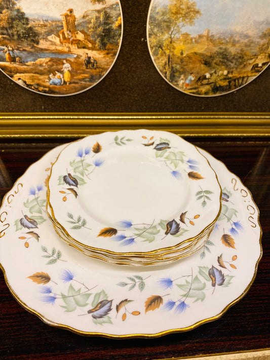 Set of 4 Floral Cake Set, floral, Porcelain Oven Safe, England