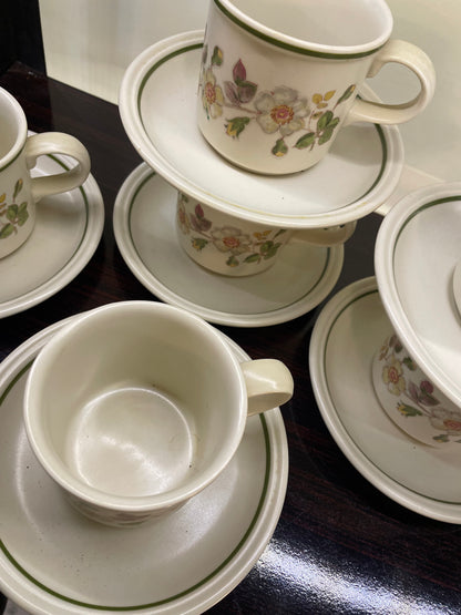 Set of 6  Marks & Spencer “ autumn leaves” collection’s cup & saucers , Ceramic, England