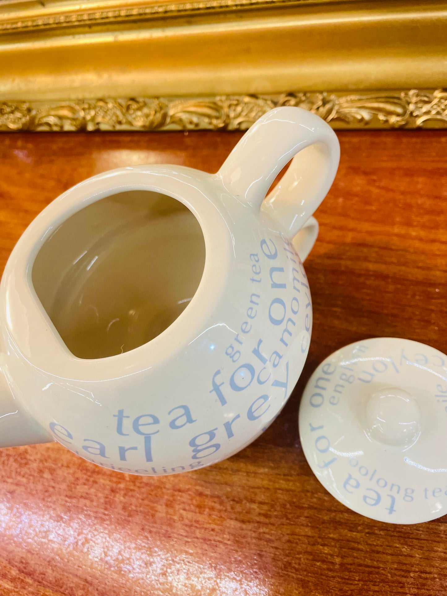 Fine ceramic tea-for-one teapot ,England