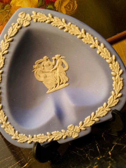 WEDGWOOD JASPER - BLUE HEART SWEET DISH / TRINKET PLATE