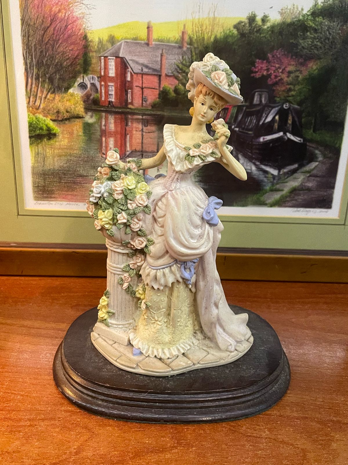 Vintage The Leonardo Collection’s “ summer bouquet “ sculpture, England